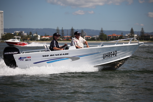Troy Jansen and Dan Kent, who along with skipper Dean Candy took turns on 24kg stand-up gear to land this 153.5kg SBT over the 4.5 hour fight.