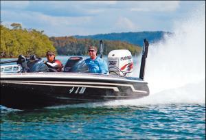 One Crazy Fast Bream Boat!