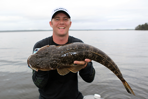 VIDEO: How to – Catch dusky flathead on soft plastics