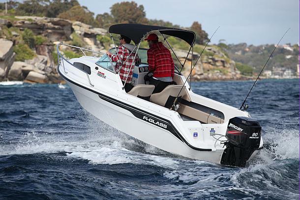 Kiwi Fire – Fi-Glass Firestar 530