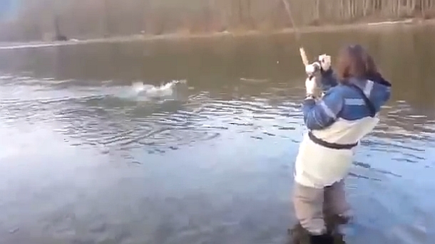 Victoria's Hopkins River provides some good sport fishing options for loclas in the know. Image: Tim Vincent