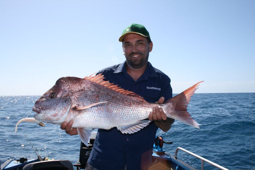 Hook into family fishing fun at Lake Monduran – Bundaberg Now