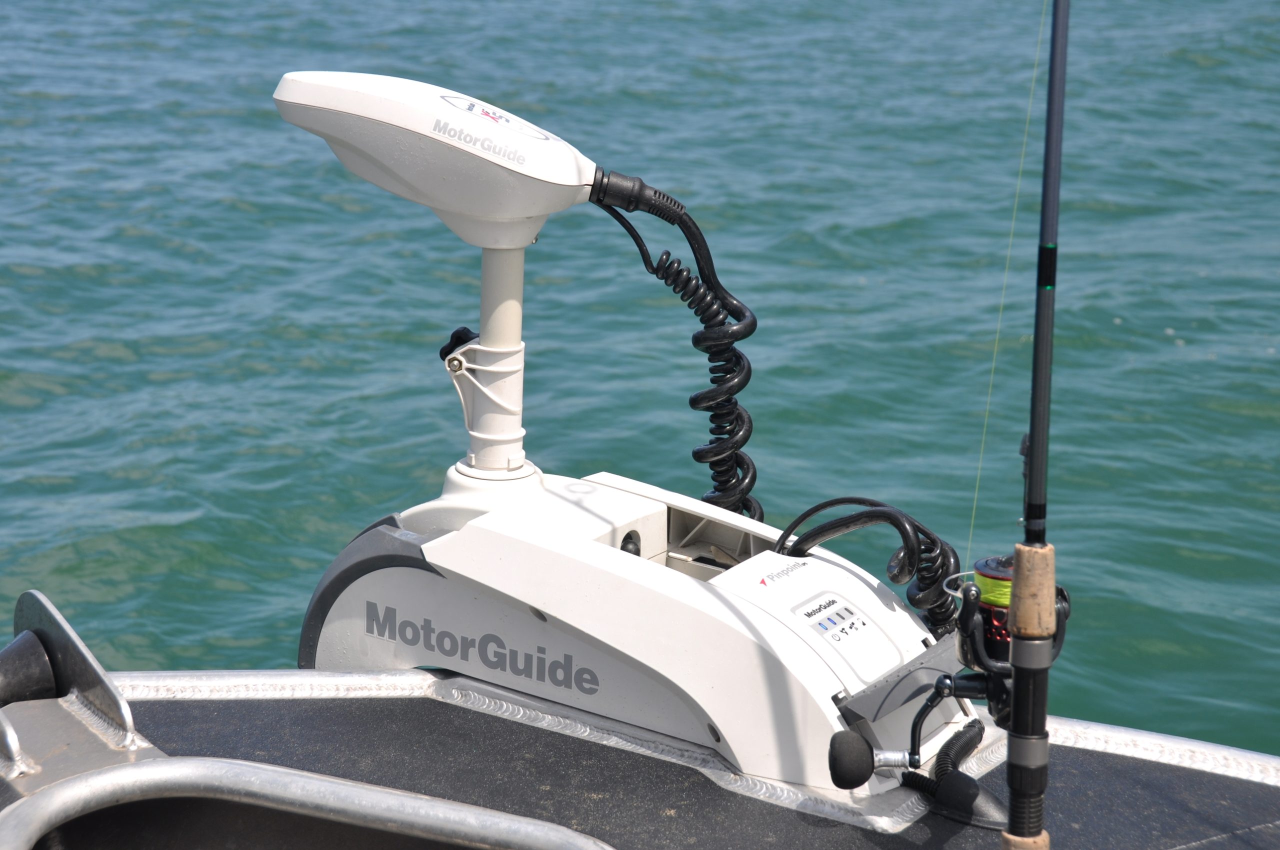 trolling motors now link to VesselView and Simrad screens
