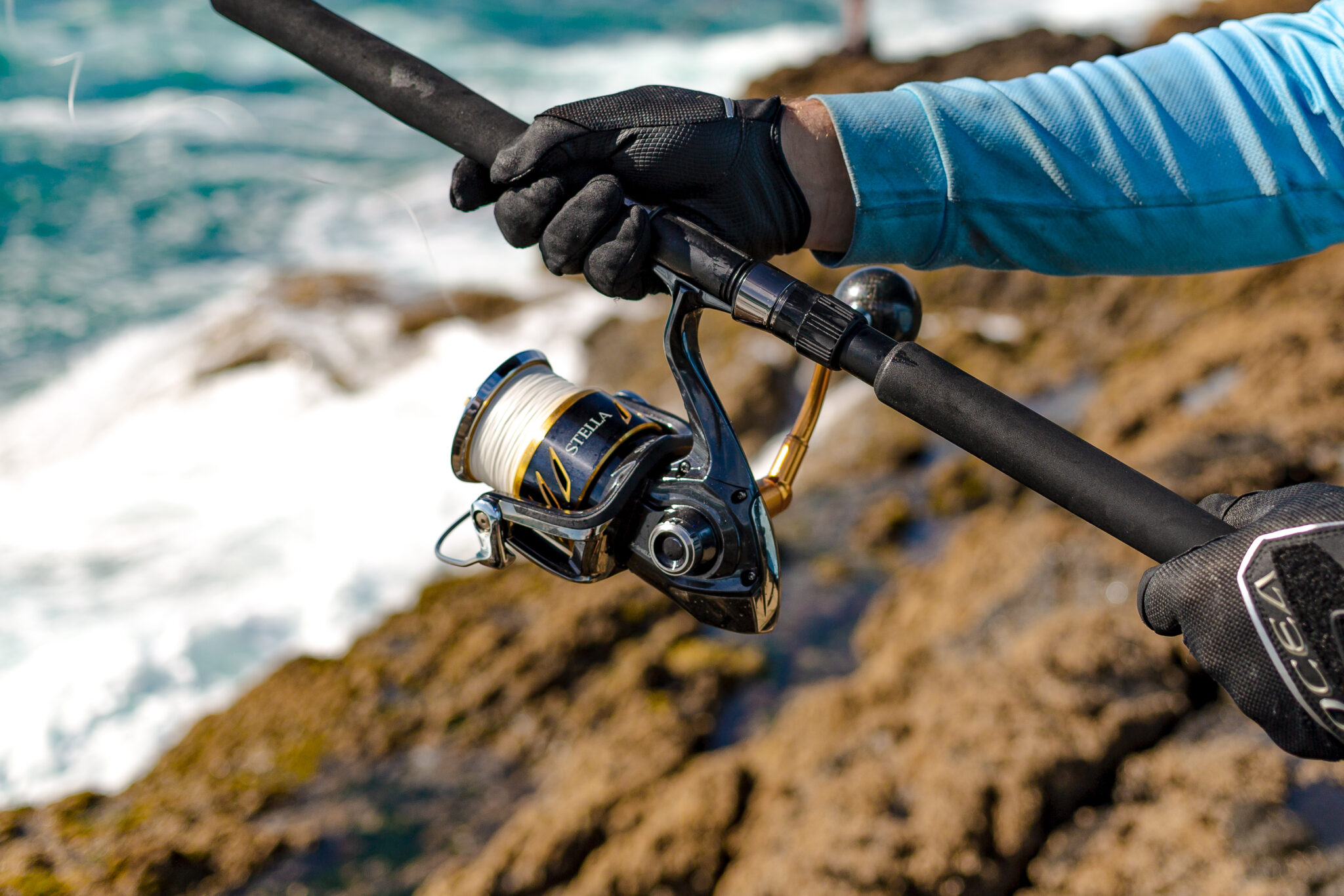 Topwater kingfish Fishing World Australia