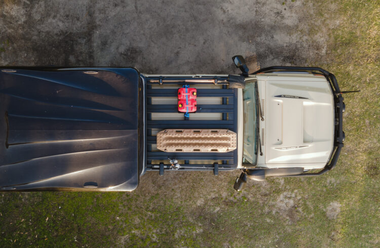 Rhino-Rack Pioneer 6