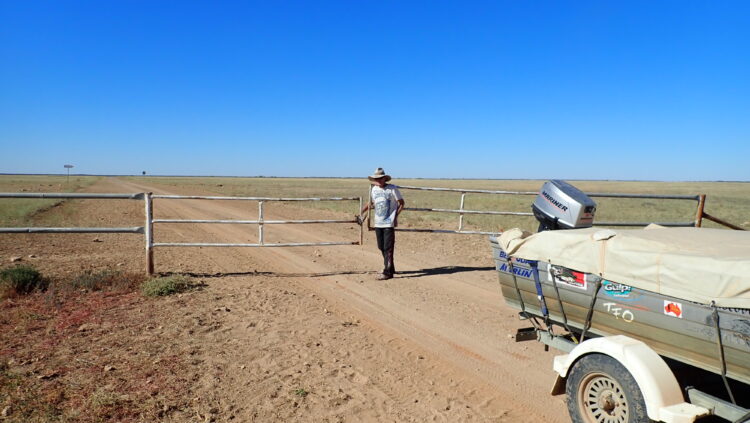 Off-the-grid communication