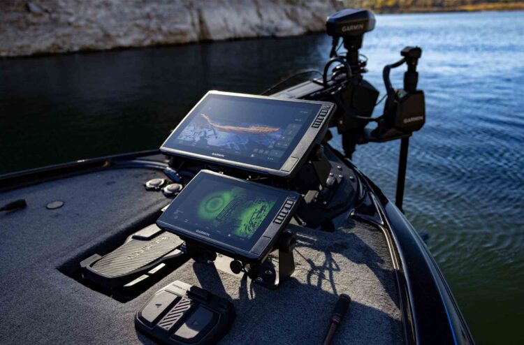 Garmin unveils 360-degree sonar with Spy Pole