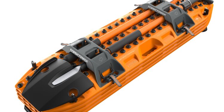 Maxtrax All-Terrain Recovery Shovel