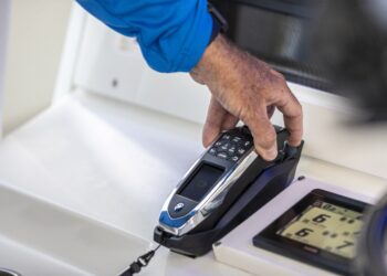 Yamaha Australia unveils industry-first wireless outboard controller