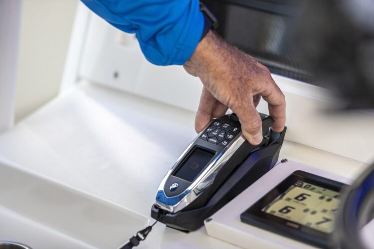 Yamaha Australia unveils industry-first wireless outboard controller